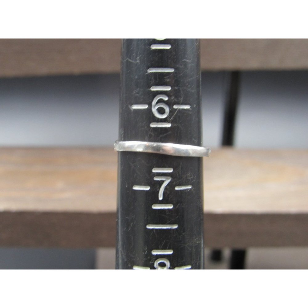 Size 6.5 Sterling Silver Odd Pattern Rustic Band … - image 5